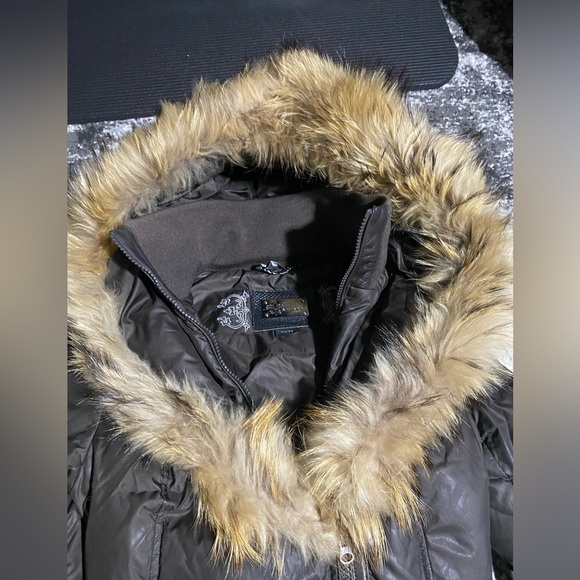 Mackage brown XS 3-4 down jacket with faux fur hood - Picture 3 of 7